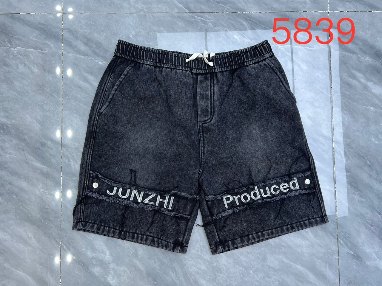 Men's Black Wash Denim Shorts - Letter Print Streetwear Jean Shorts, Relaxed Fit Casual Summer Shorts with Elastic Drawstring Waist