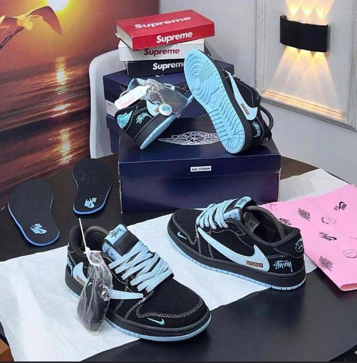 Black Light Blue Stüssy Inspired Nike SB Dunk Low Sneakers Custom Print Low Tops Streetwear Hype Shoes Unisex Trainers with Keychain