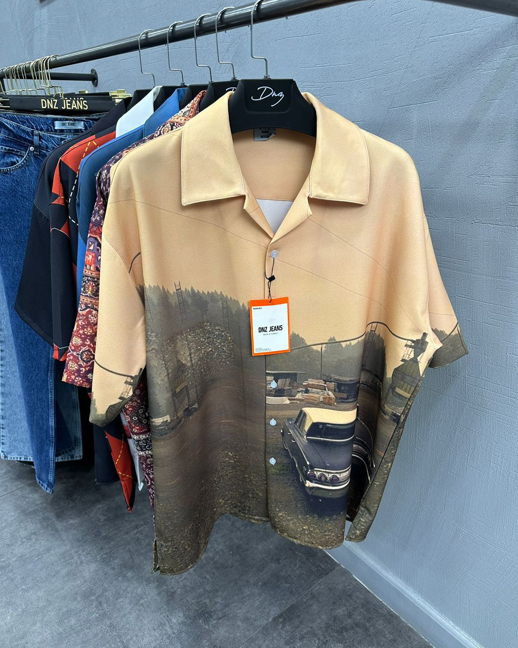 Men's Vintage Cinematic Landscape Resort Shirt - Retro Classic Car & Forest Photo Print Button-Down - Sepia Tone Streetwear - Loose Fit Camp Collar Summer Top